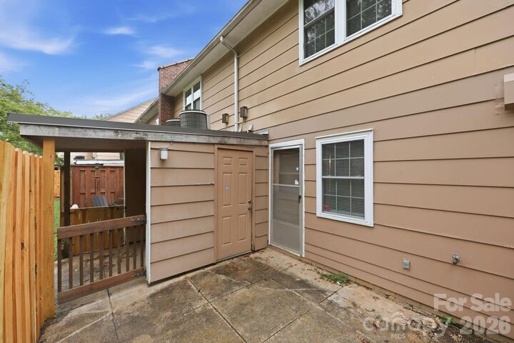 Property Photo: 1300 Larchmont Place 210 NC 28144