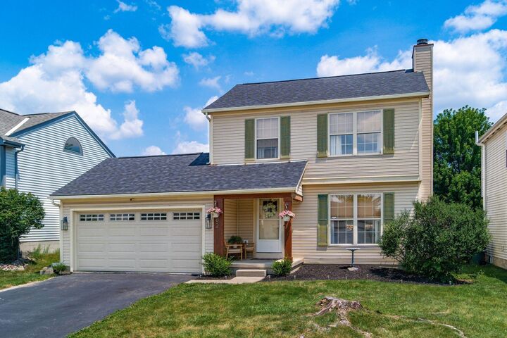 Property Photo:  882 Bledsoe Drive  OH 43119 