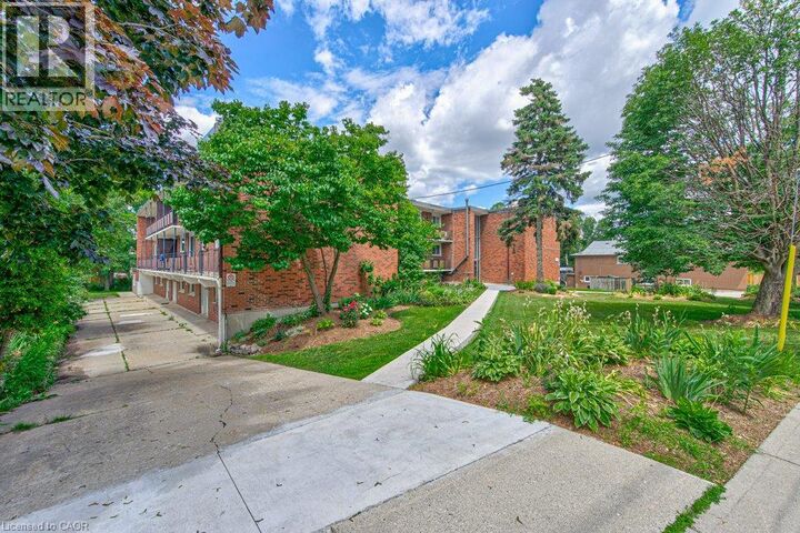 Property Photo:  326 Erb Street West 17  ON N2L 1W3 