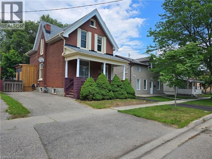 Property Photo: 196 Wellington Street ON N3S 3Z2