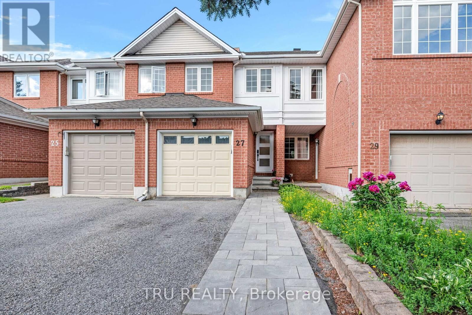 Property Photo: 27 Celebration Street ON K2C 4A6