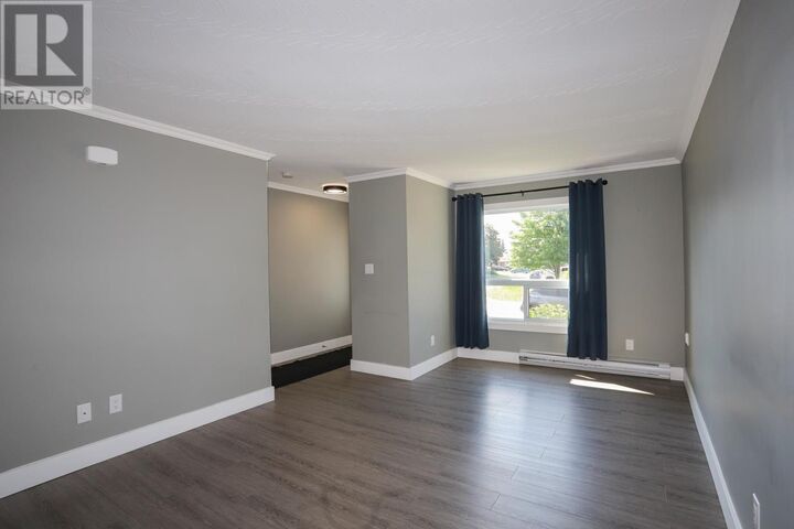 Property Photo:  22 Broadview Dr  ON P6C 2S9 