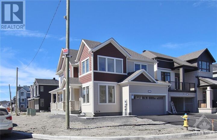 Property Photo:  924 Nokomis Place  ON K2J 3V5 