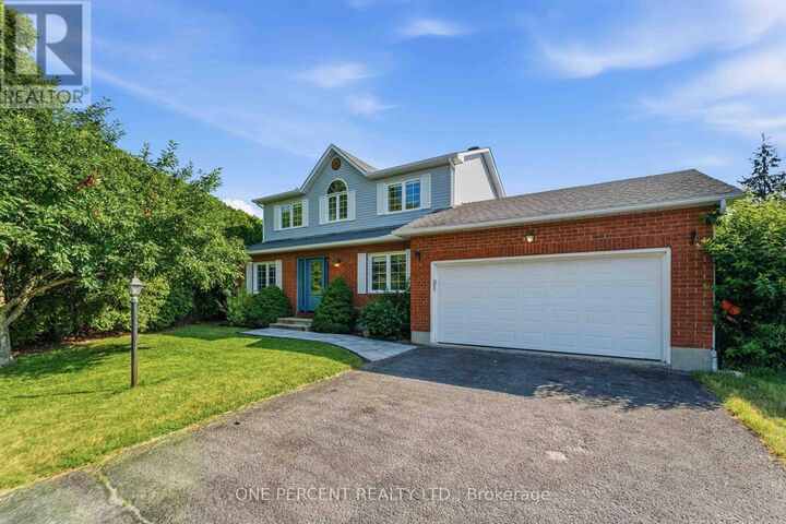Property Photo: 19 Amy Street ON K2S 1L7