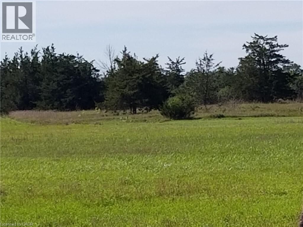 Property Photo:  120 Drive In Road West  ON K0K 2Z0 