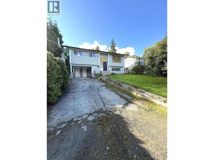 Property Photo: 1012 10th Avenue BC V8J 2T5