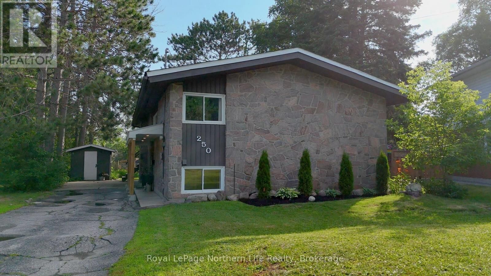 Property Photo:  250 Richard Road  ON P1A 3C6 