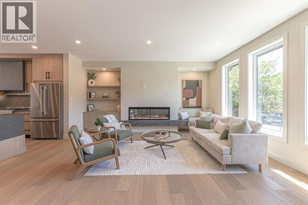 Property Photo: 147 Heston Street Northwest AB T2K 2C5