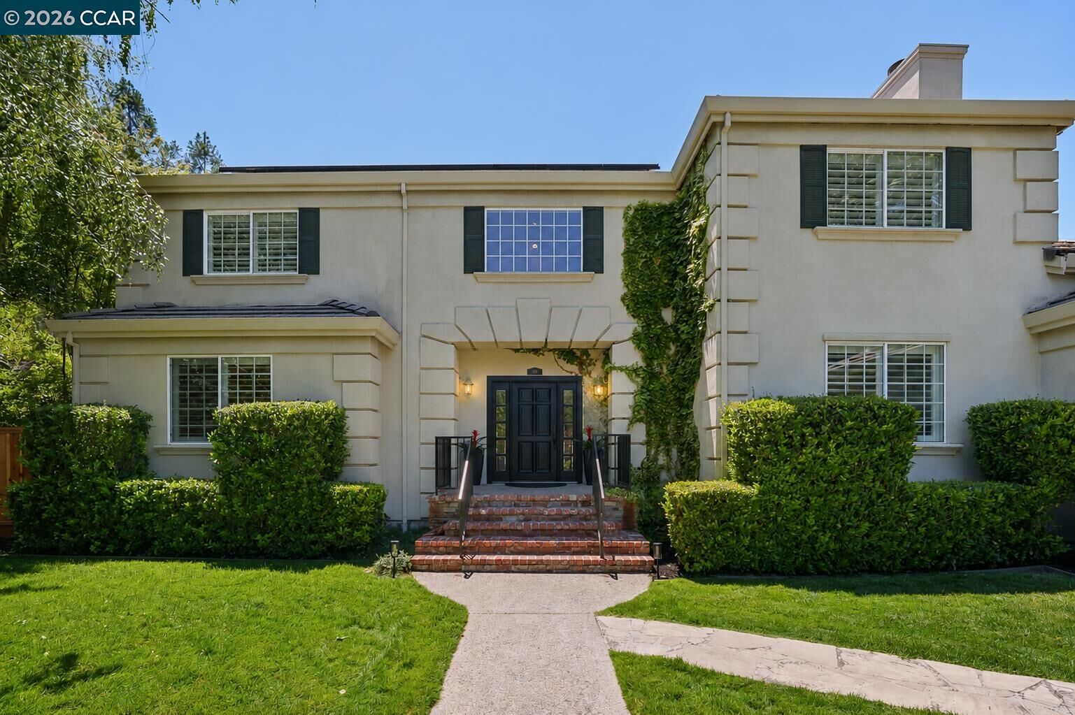 Property Photo:  136 Lark Court  CA 94507 