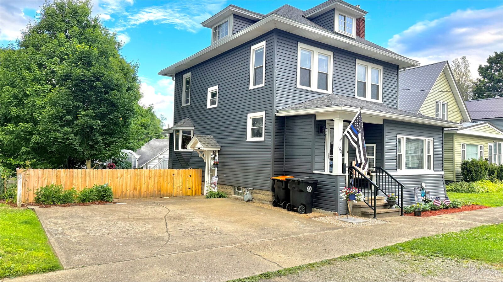Property Photo:  164 Wright Street  PA 16407 