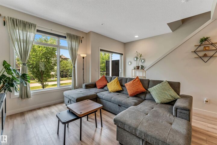 Property Photo: 804 Welsh Drive SW 182 AB T6X 1Y8