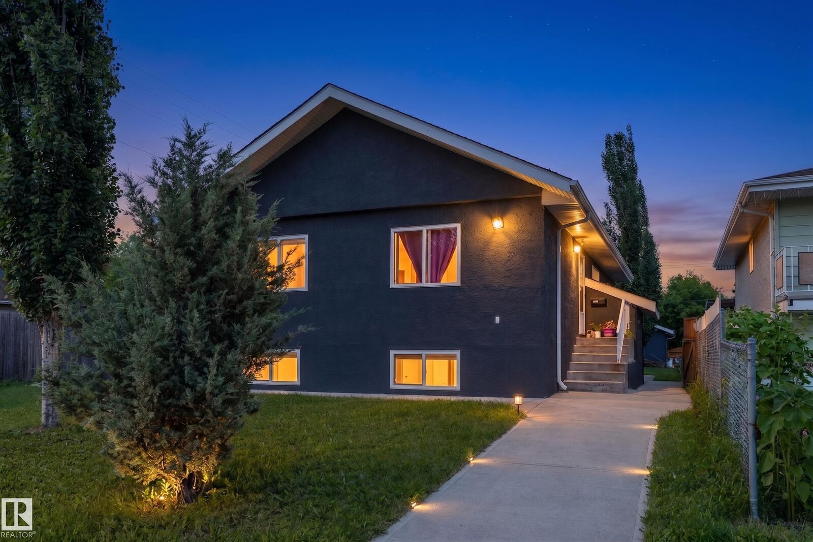 Property Photo:  12847 86 Street NW  AB T5E 3A9 