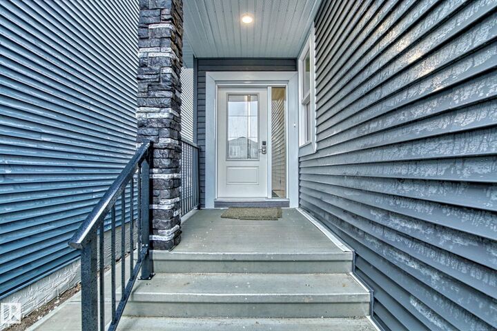 Property Photo: 5380 Kimball Place SW AB T6W 5E5