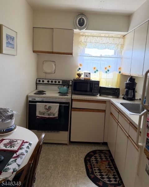 Property Photo: 100 Pierson Miller Dr 41 NJ 07442