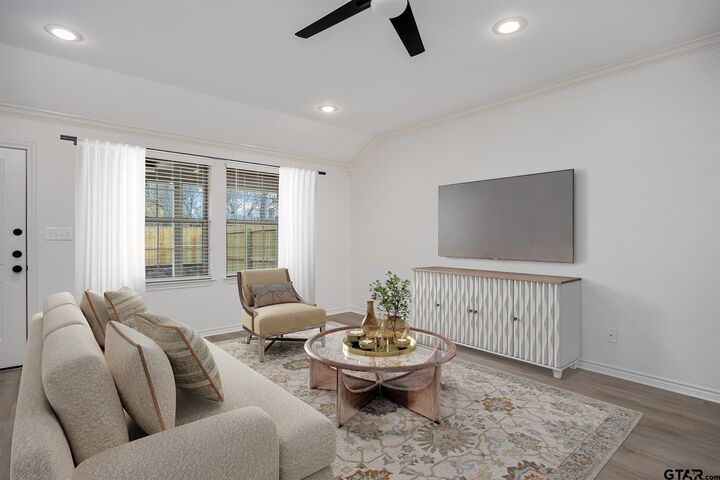 Property Photo:  6906 Cr 1215  TX 75762 