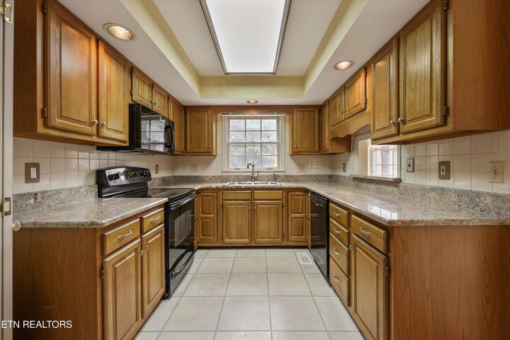 Property Photo: 882 Hansmore Place TN 37919