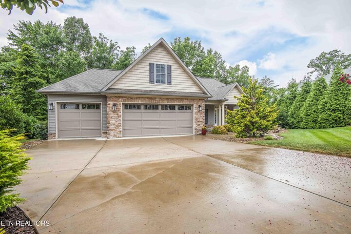Property Photo:  213 Osage Drive  TN 37774 
