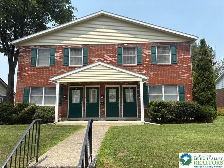 Property Photo: 1725 W Livingston Street PA 18104