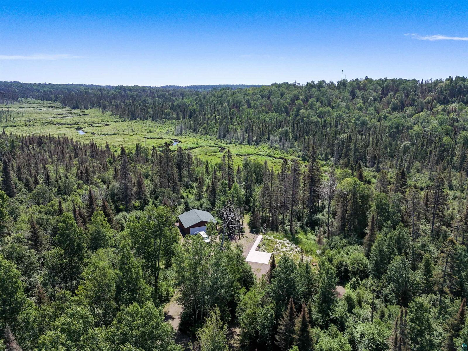 Property Photo: 782 County Road 6 MN 55604