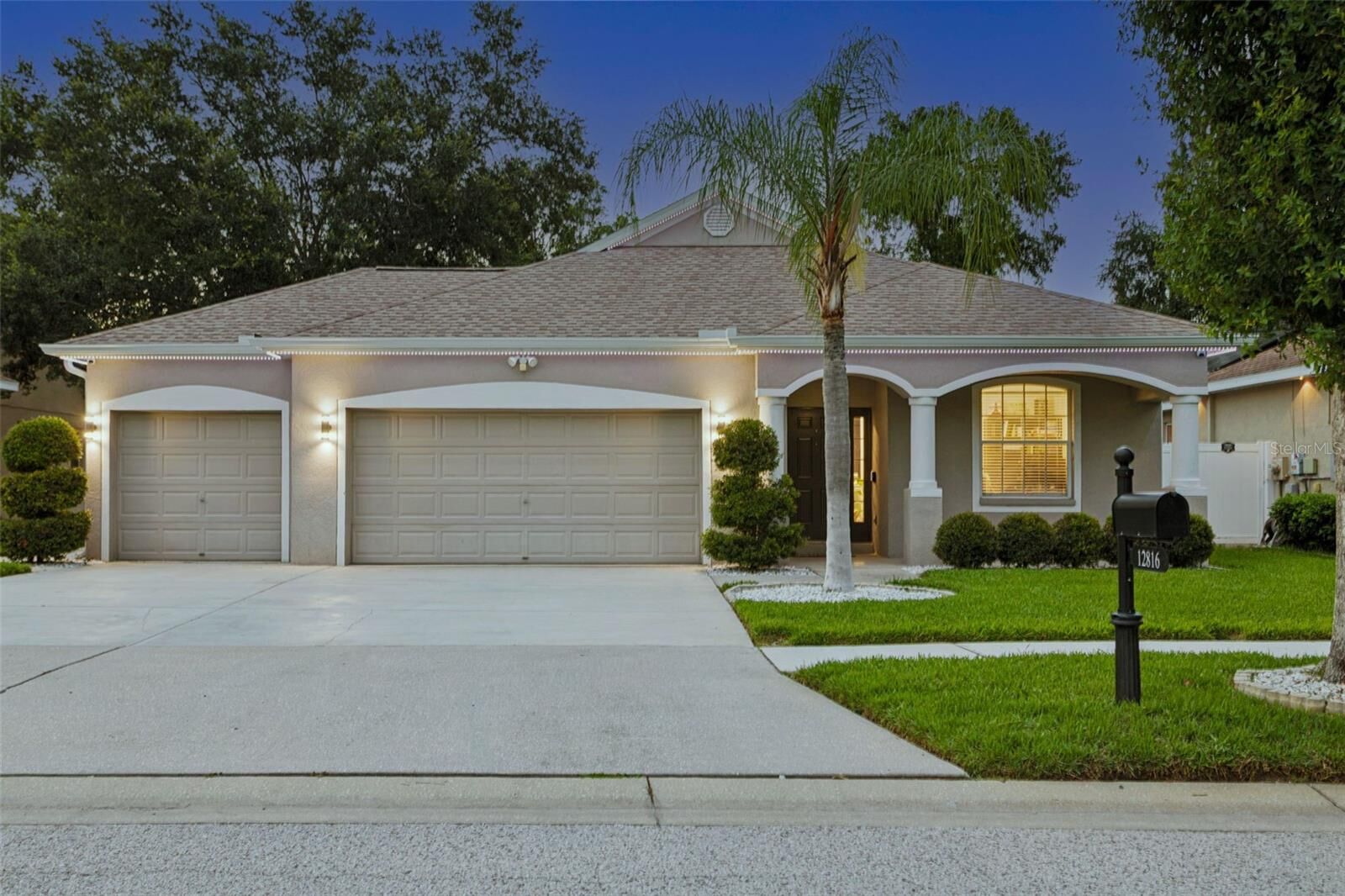 Property Photo: 12816 Cattail Shore Lane FL 33579