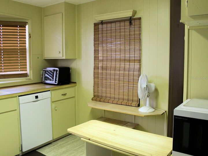 Property Photo:  476 Needle Palm Street  FL 33778 