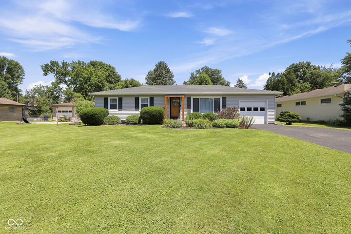 Property Photo: 342 Woodview Drive IN 46060