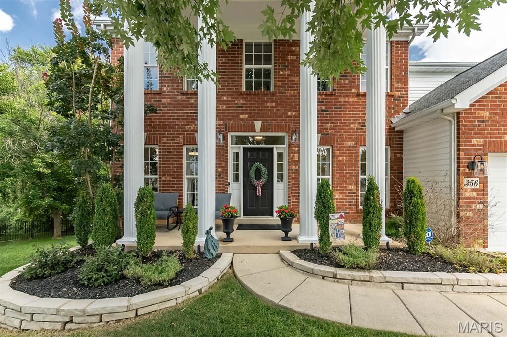 Property Photo:  356 Carr Manor Court  MO 63021 