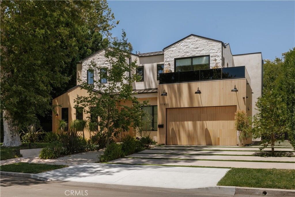 Property Photo:  11937 Addison Street  CA 91607 