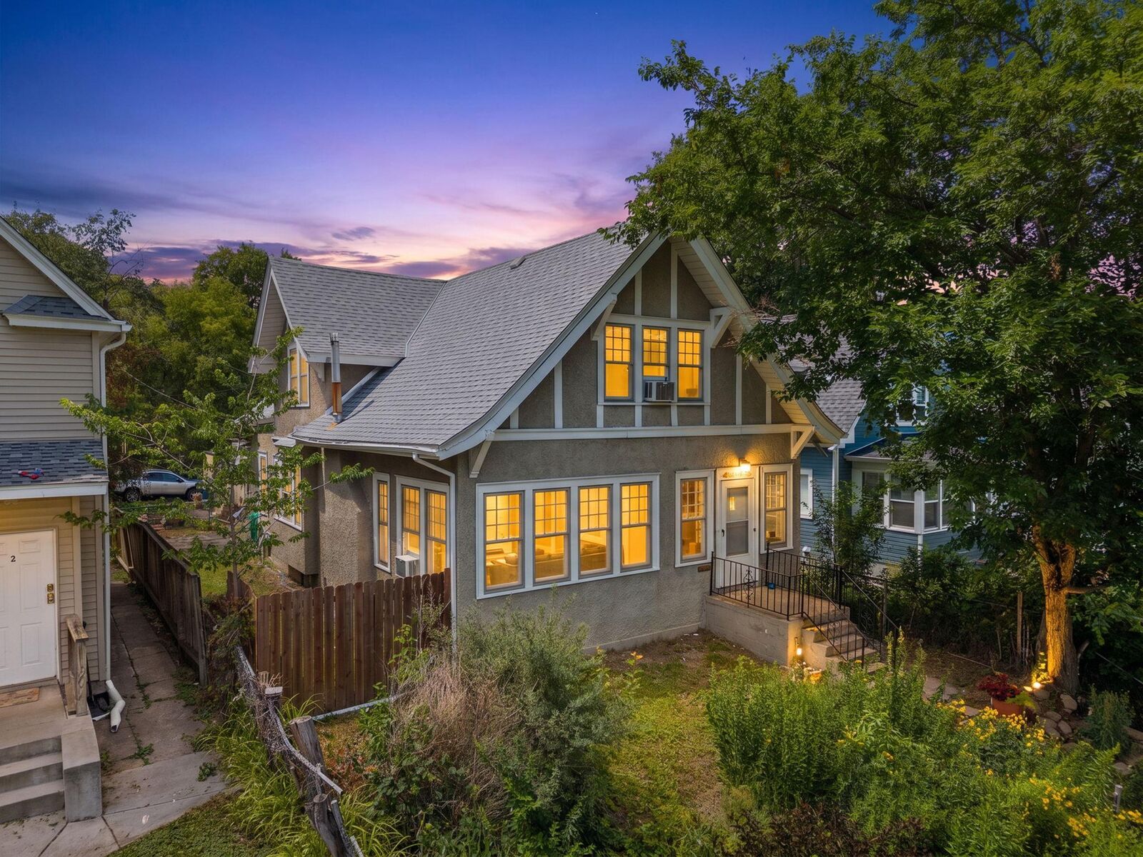 Property Photo: 1421 Logan Avenue N MN 55411