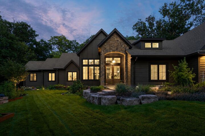 Property Photo:  860 Windjammer Lane  MN 55364 