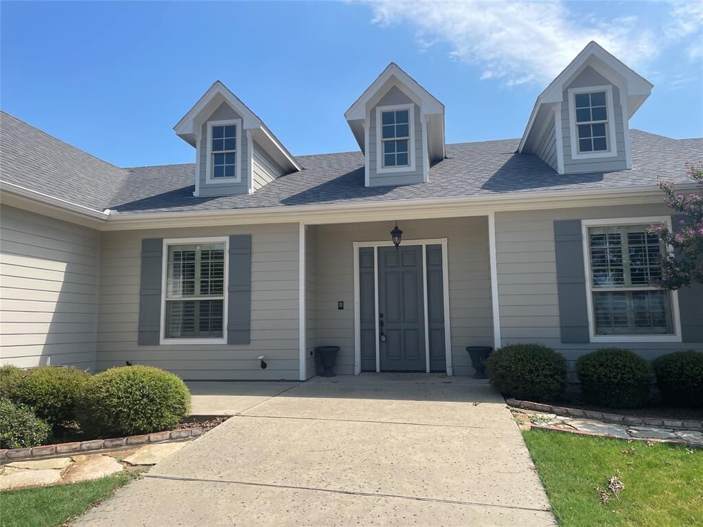 Property Photo:  326 Harborview Drive  TX 75032 
