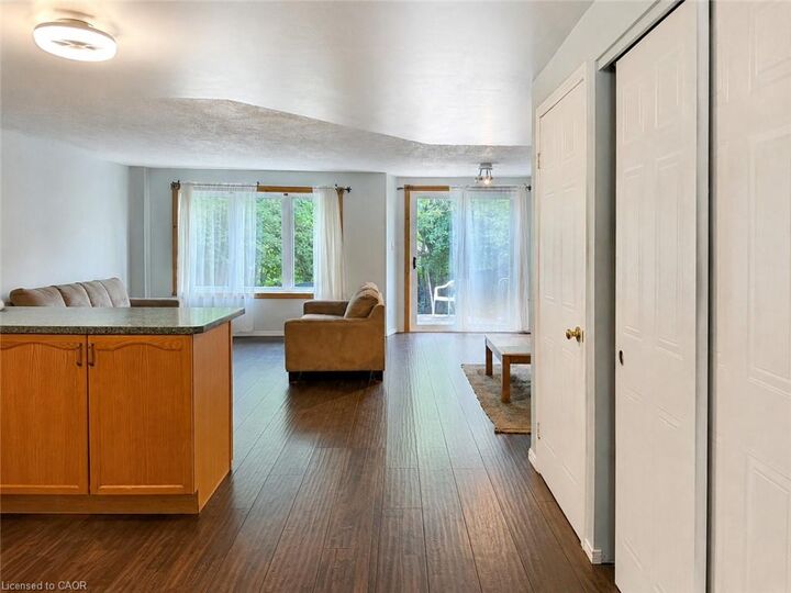 Property Photo:  321 Sable Court W  ON N2K 3Z4 