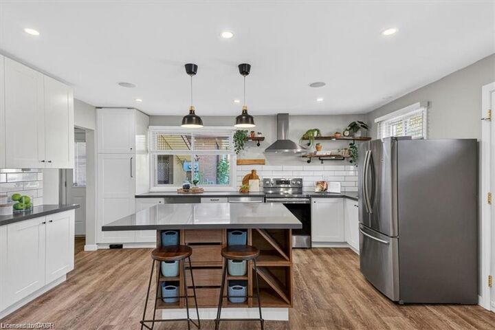 Property Photo: