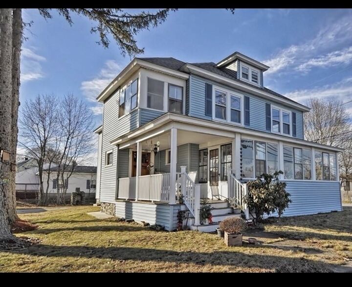 Property Photo: 278 Greenwood St 2 MA 01607