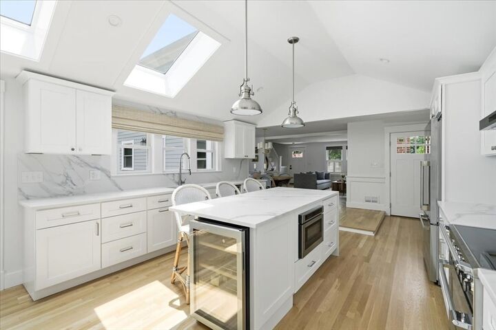Property Photo:  19 Planters Field Ln  MA 02043 