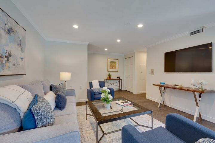 Property Photo:  140 Lincoln Road 218  MA 01773 