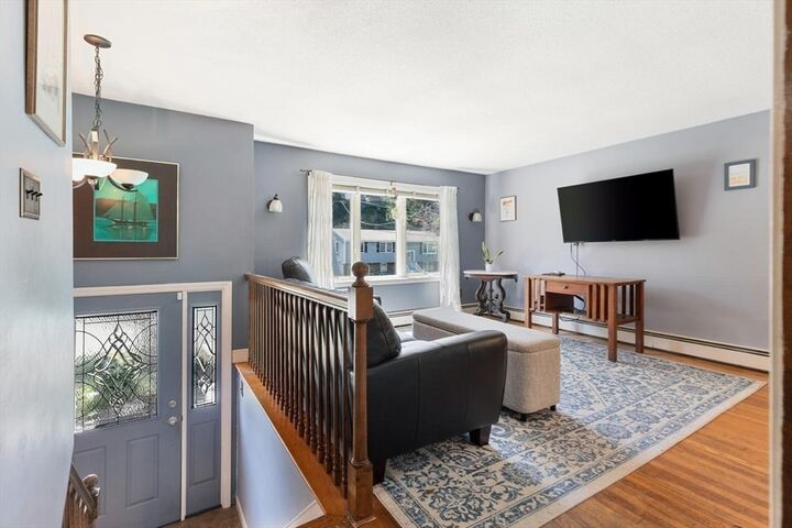 Property Photo:  5 Paradise Road  MA 01915 
