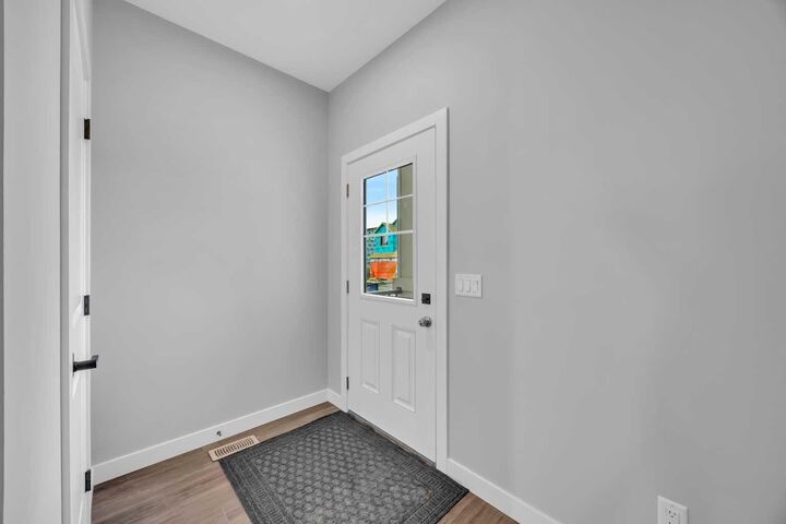 Property Photo: 553 Hotchkiss Drive SE AB T3S 0T3