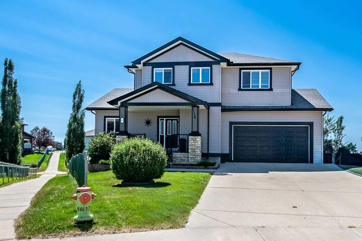 13 Dain Place NW — photo 1