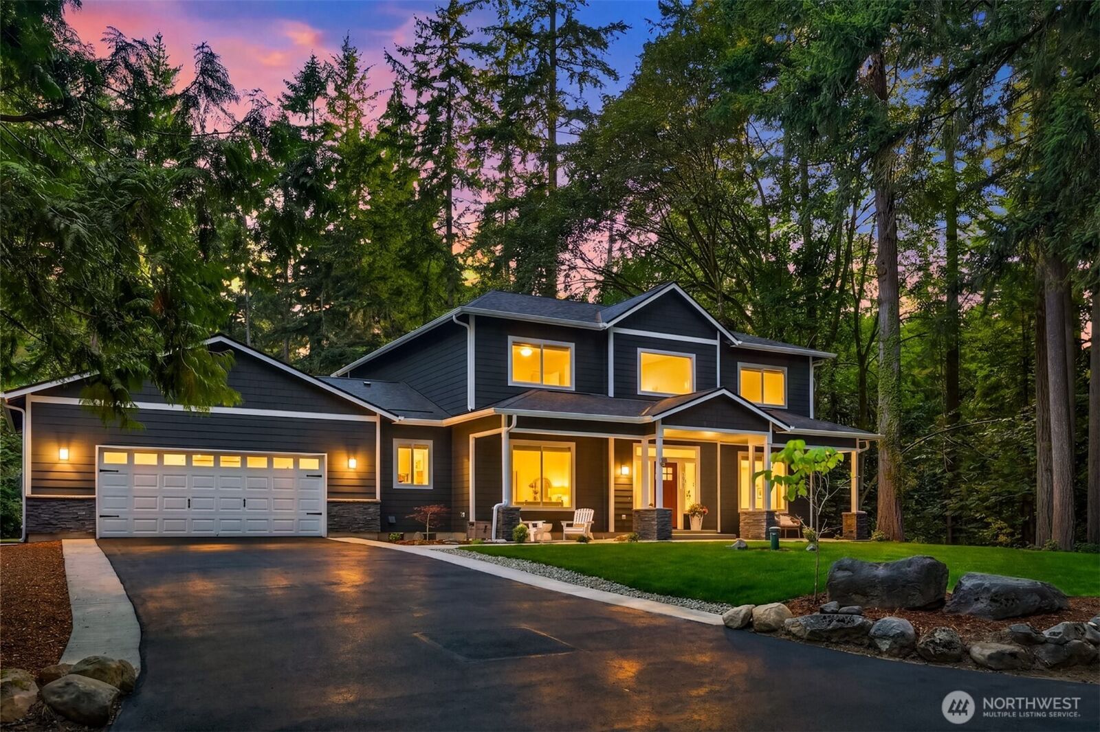 Property Photo: 16761 NE Sanwick Place WA 98110