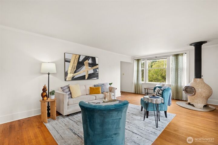 Property Photo:  119 N 83rd Street  WA 98103 