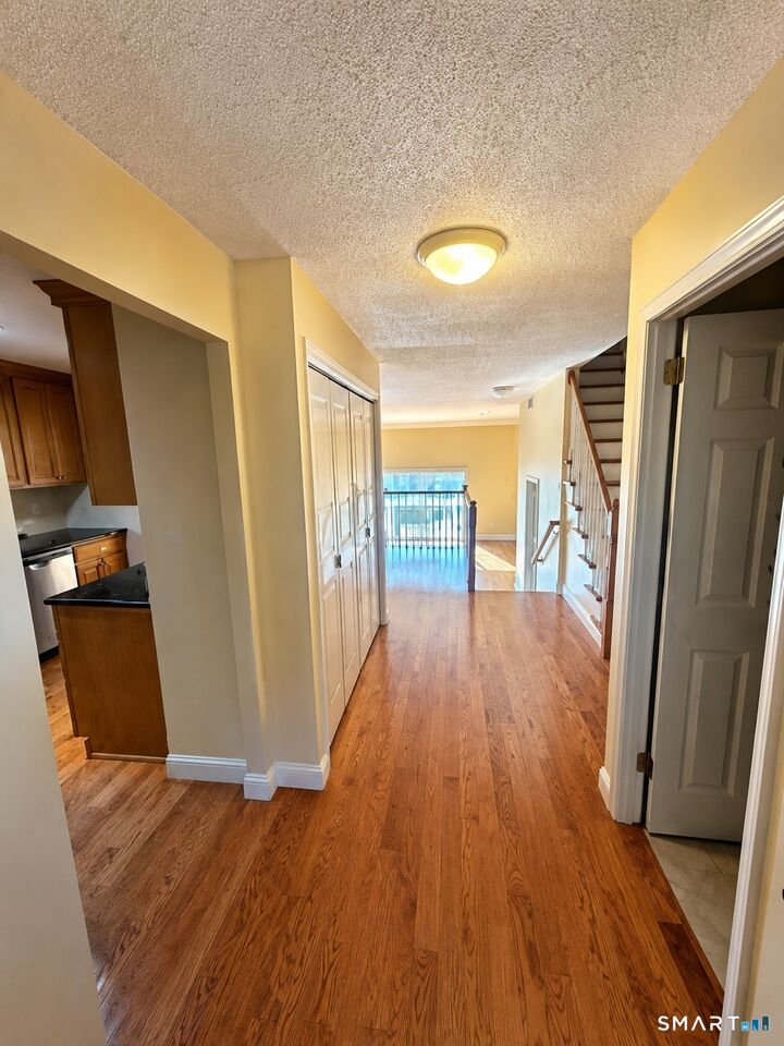 Property Photo: 123 Brittany Farms Road B CT 06053