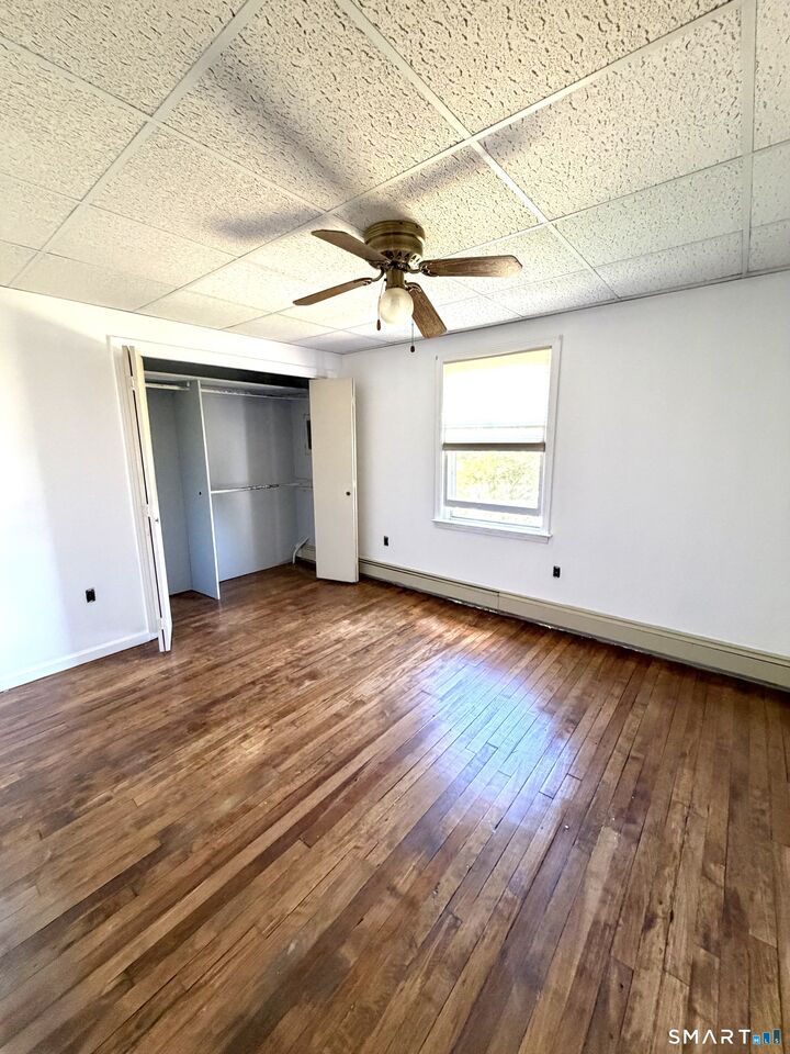 Property Photo: 460 Stonybrook Road CT 06614