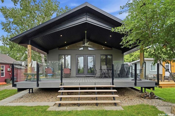 Property Photo: 113 4th Street SK S0G 2J0