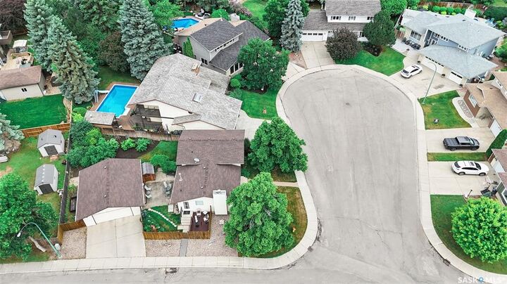 Property Photo:  703 Candle Court  SK S7K 4Z9 
