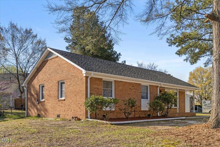 Property Photo: 1126 Benning Street NC 27703