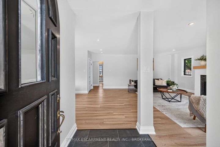 Property Photo: 27 Church Street E ON N4B 1T2