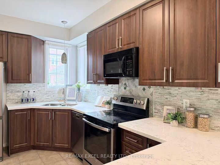 Property Photo: 53 Northvale Road ON L6B 1H3