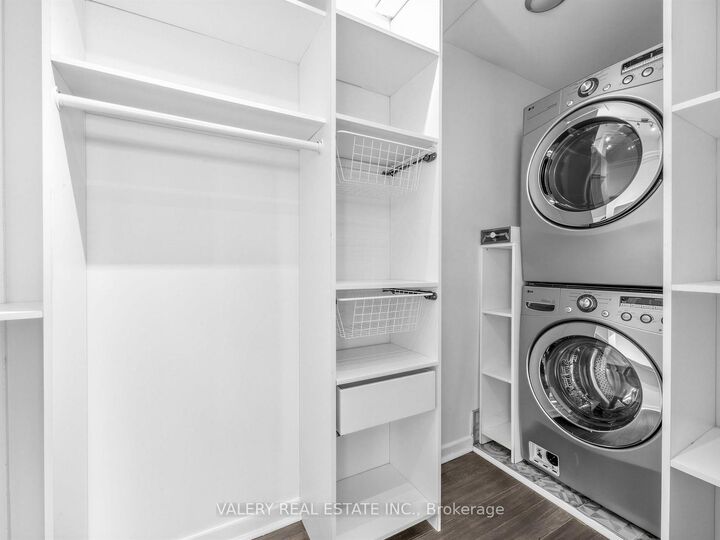 Property Photo: 250 Manitoba Street 827 ON M8Y 4G8