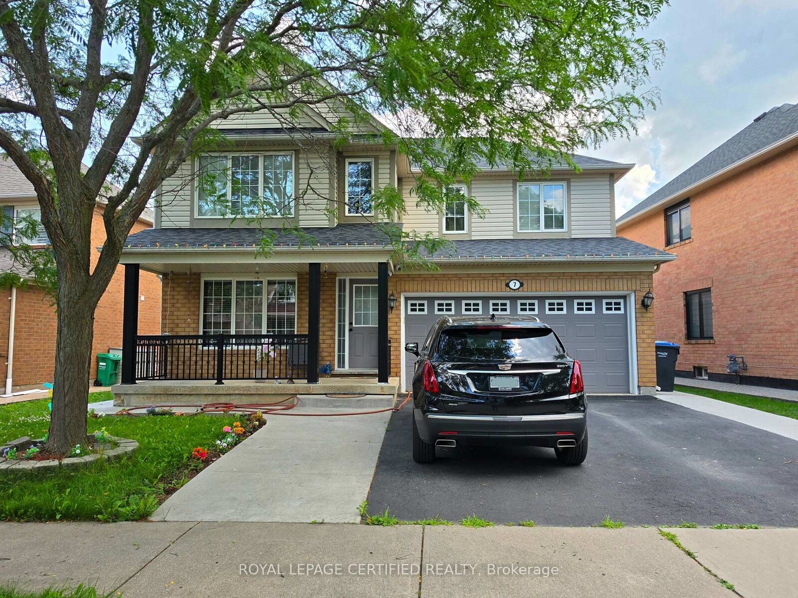 Property Photo:  7 Penn Drive  ON L7A 1P5 